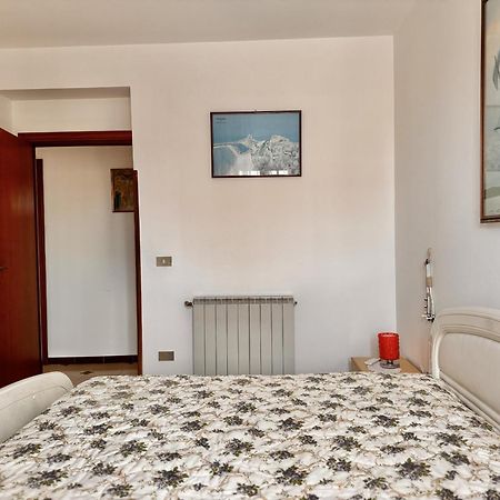 Holidaycasa Leone - Con Posto Auto A 200Mt Dal Mare Sperlonga Exteriér fotografie