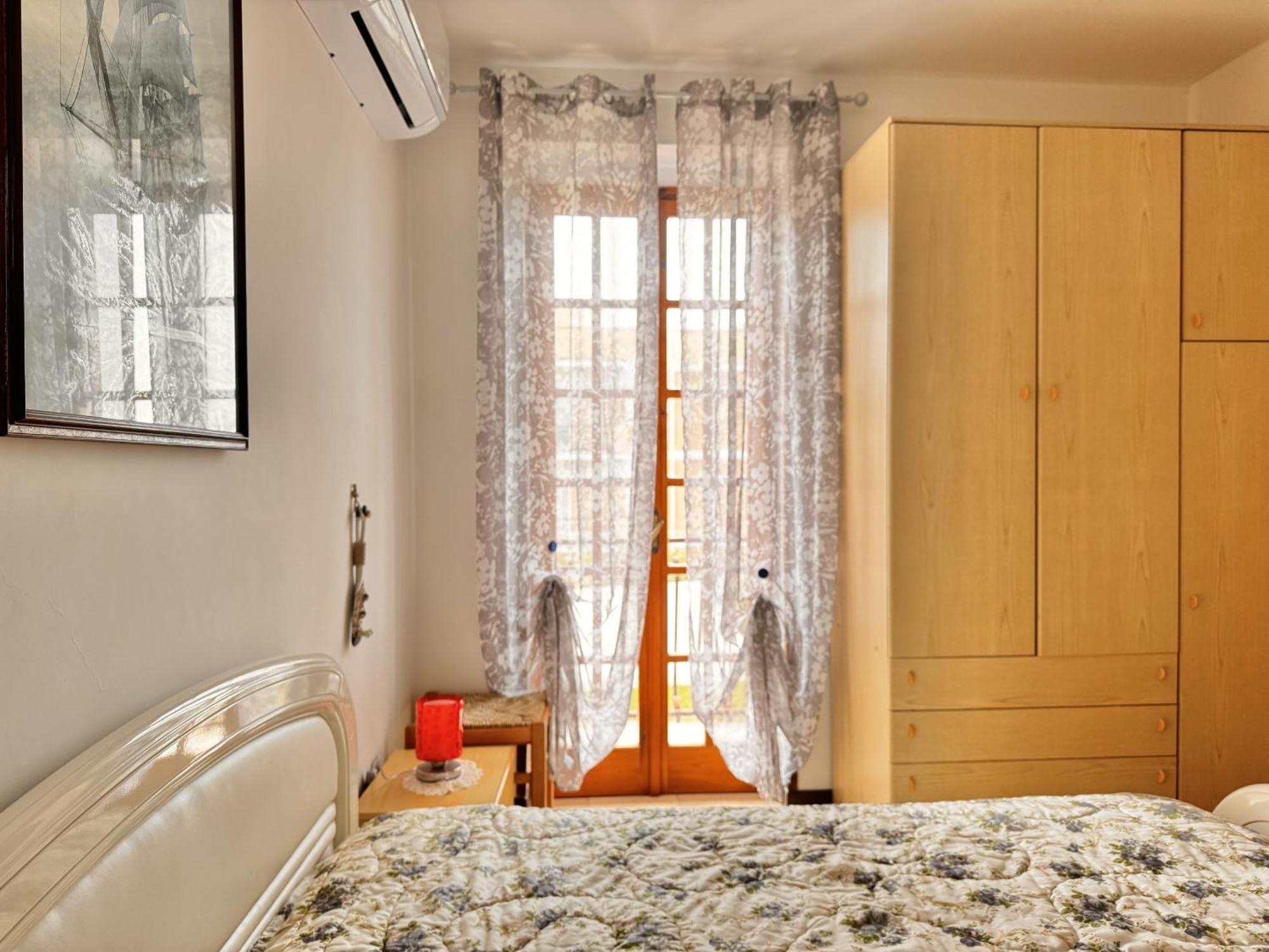 Holidaycasa Leone - Con Posto Auto A 200Mt Dal Mare Sperlonga Exteriér fotografie