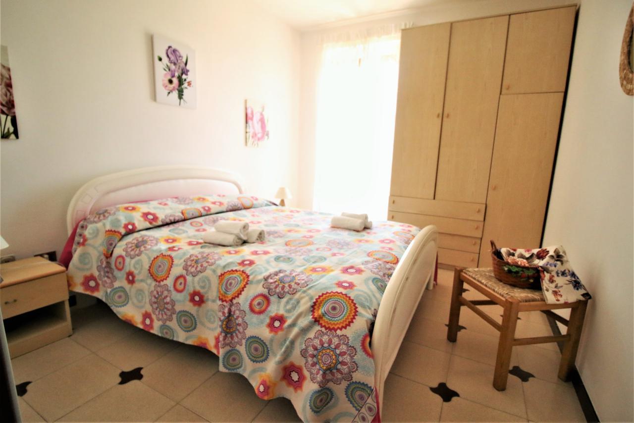 Holidaycasa Leone - Con Posto Auto A 200Mt Dal Mare Sperlonga Exteriér fotografie