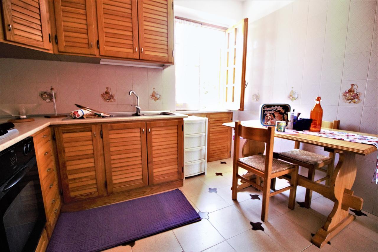Holidaycasa Leone - Con Posto Auto A 200Mt Dal Mare Sperlonga Exteriér fotografie
